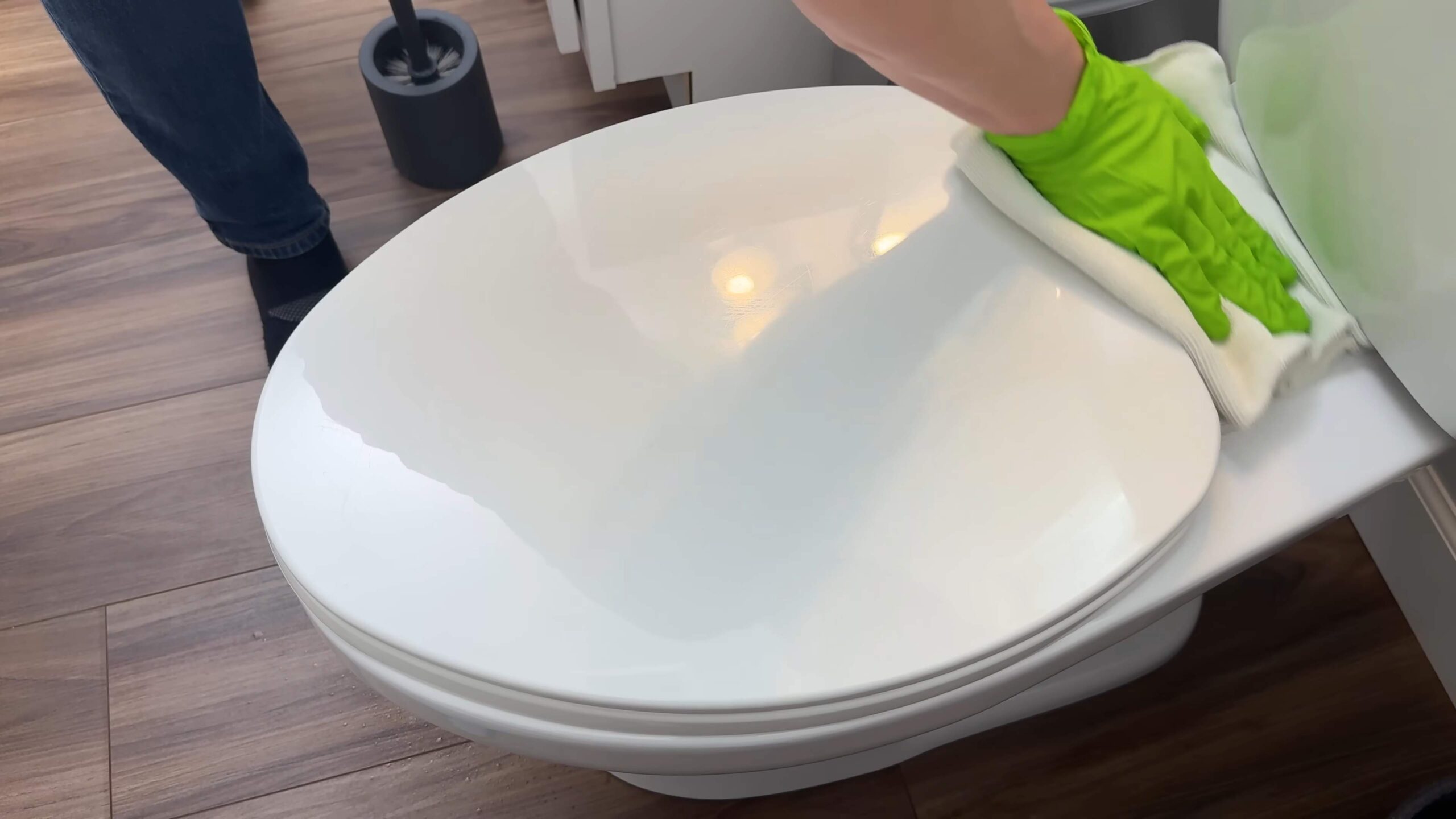 WC reinigen und frisch halten